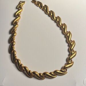 Heavy Vtg Designer Napier Gold Plated Choker Necklace
